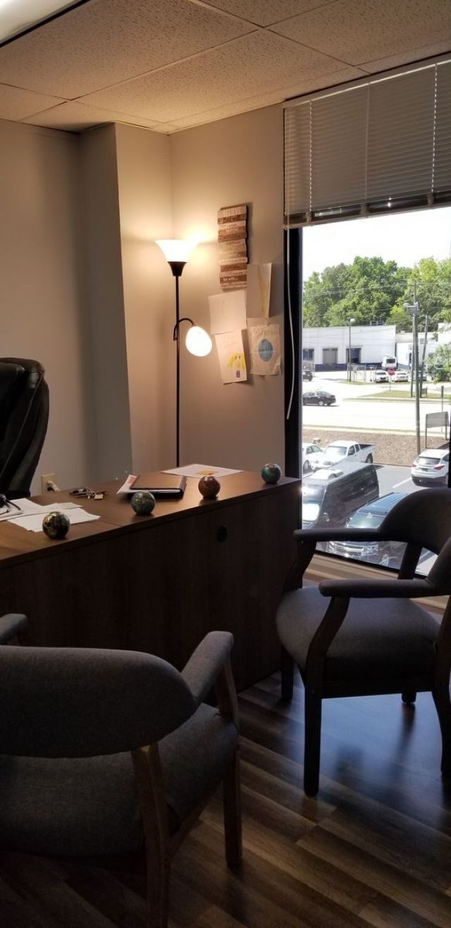 4 Carriage Lane Photo 9