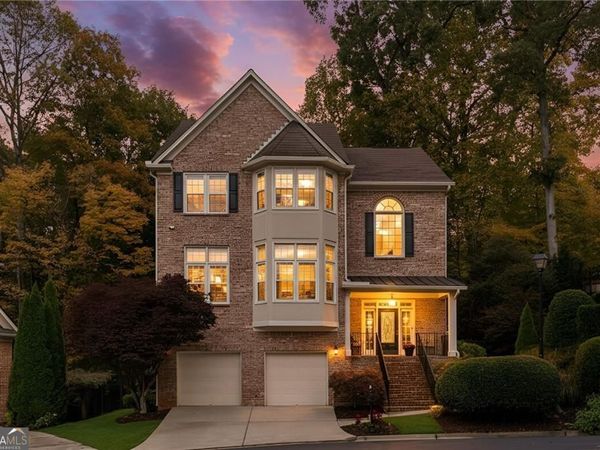 992 Wescott Lane, Atlanta, GA 30319