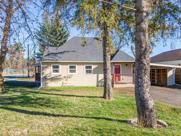 1605 E F Street, Moscow, ID 83843