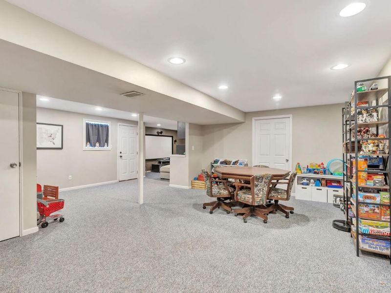 3911 Robinhill Drive, Cincinnati, OH 45211 Photo 26