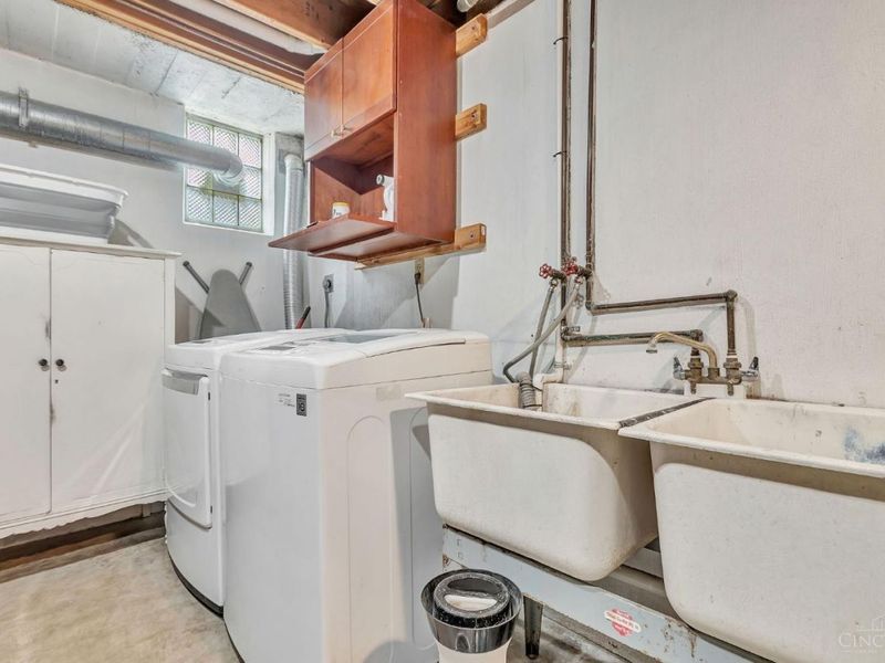 3911 Robinhill Drive, Cincinnati, OH 45211 Photo 30