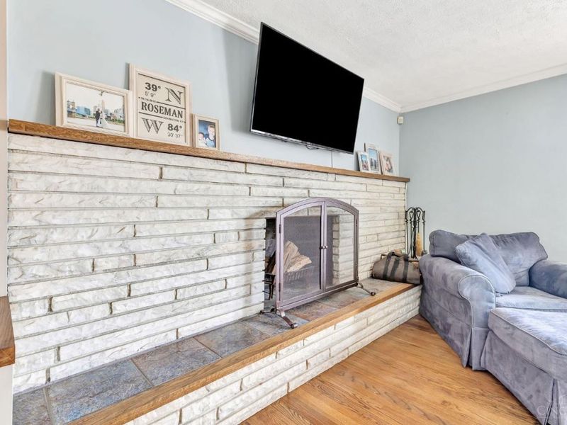 3911 Robinhill Drive, Cincinnati, OH 45211 Photo 6