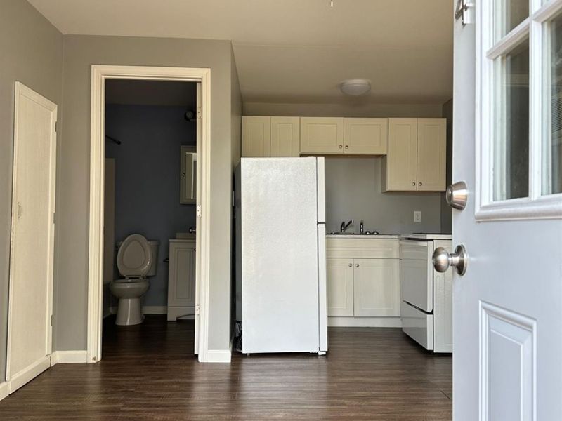 329 W South Street, Bethel, OH 45106 Photo 13