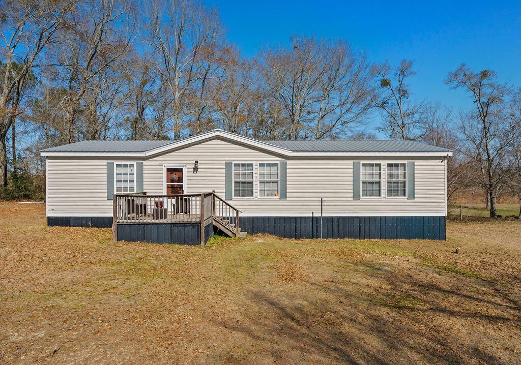 18097 Country Cross Road Road, Florala, AL 36442 Main Photo