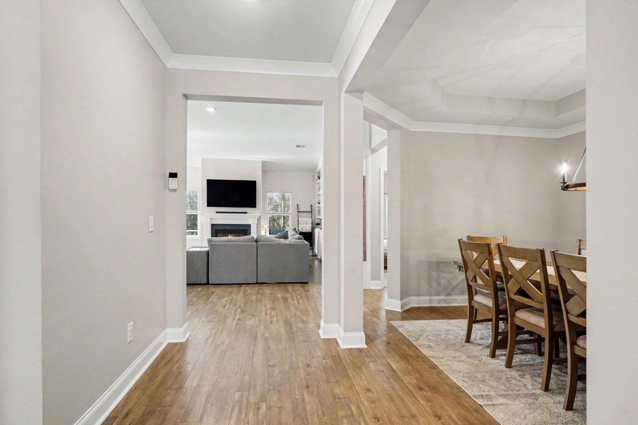 826 Kingfisher Dr. Photo 10