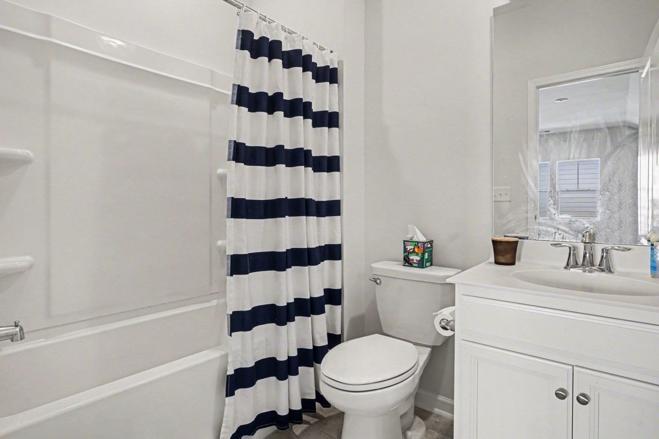 826 Kingfisher Dr. Photo 29