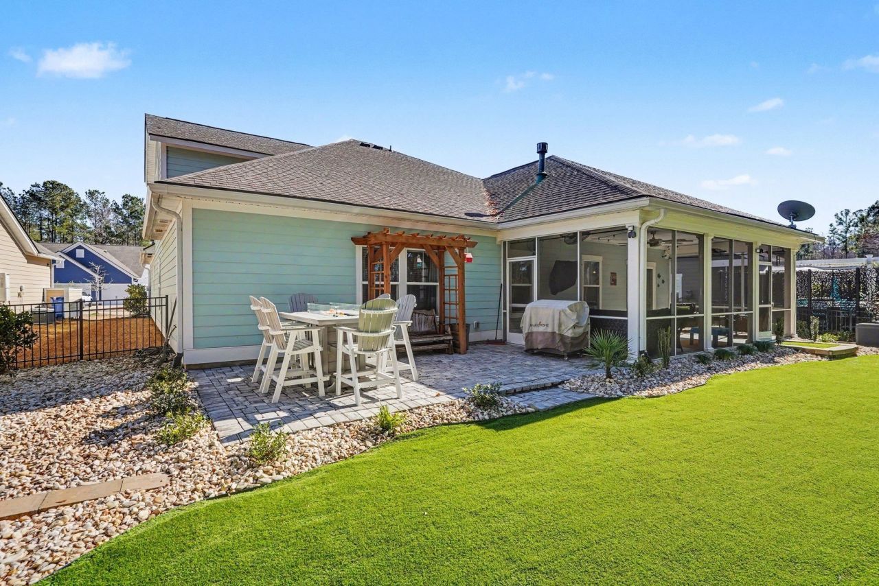 826 Kingfisher Dr.  Photo 33