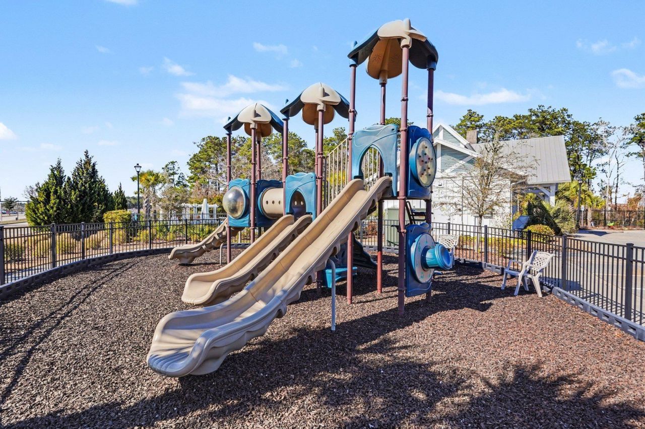 826 Kingfisher Dr.  Photo 38