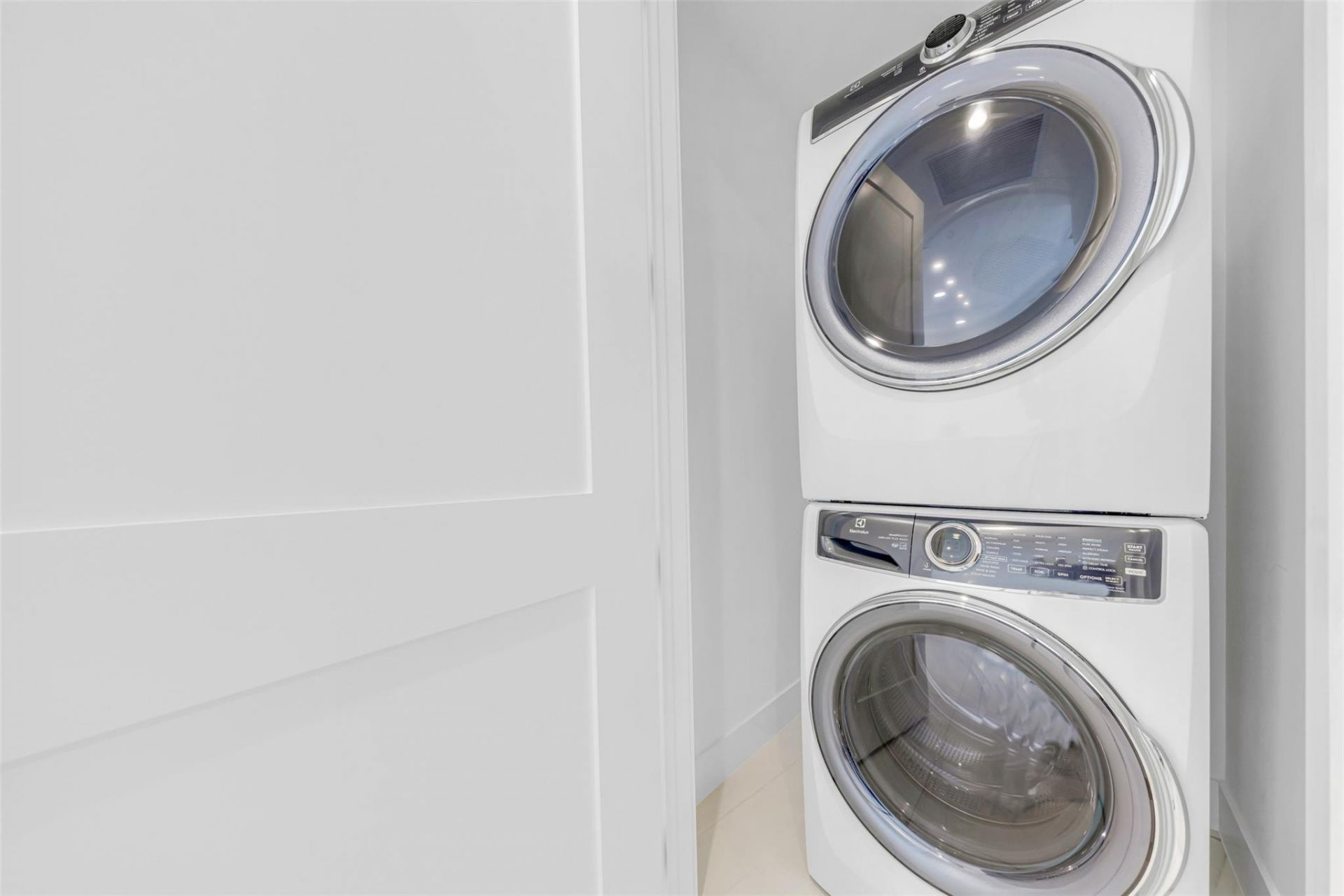 153 N Seabreeze, Unit 2503-S, Fort Lauderdale, FL 33304 Photo