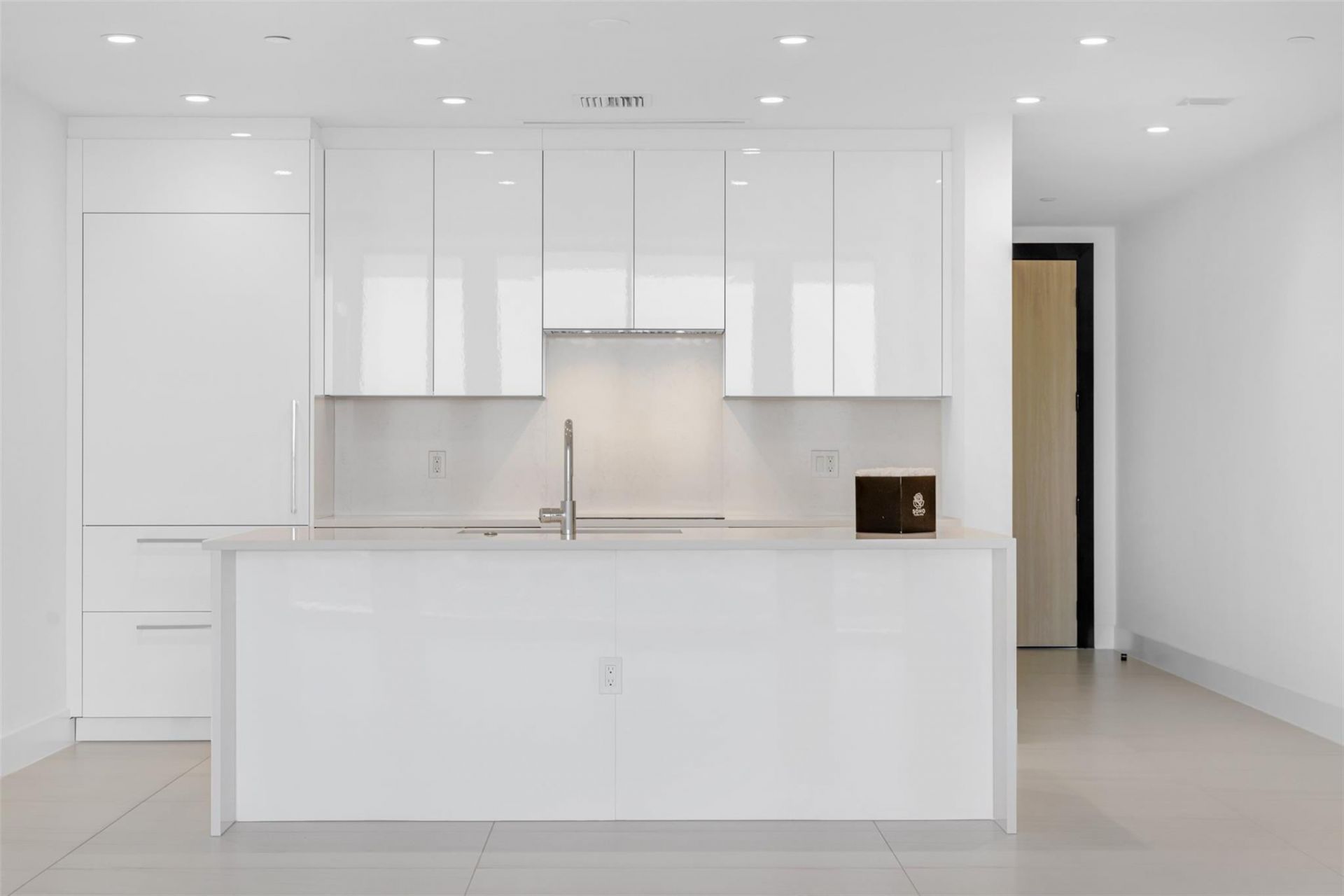 153 N Seabreeze, Unit 2503-S, Fort Lauderdale, FL 33304 Photo