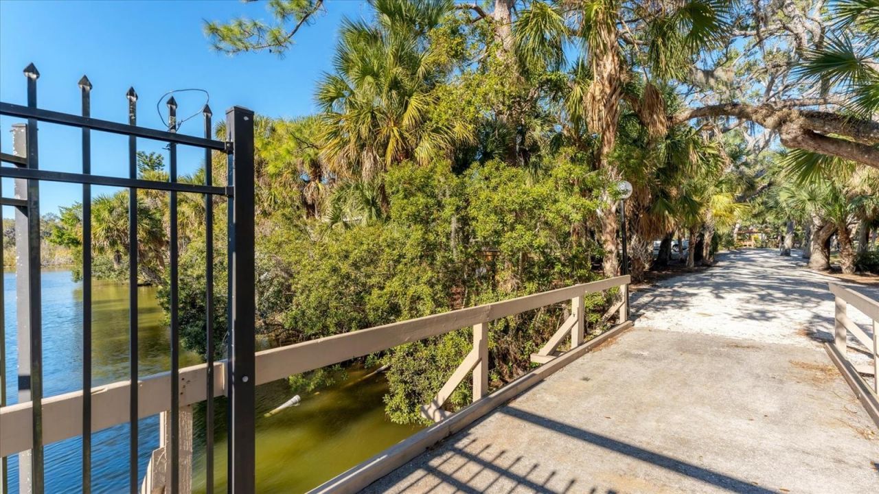 4957 Cross Creek Road, Unit 4957, Sarasota, FL 34231 Photo