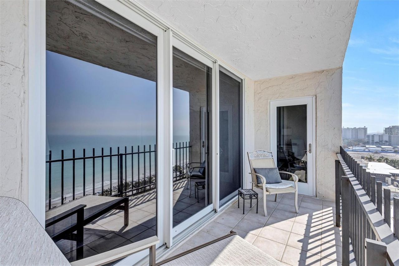 1212 Benjamin Franklin Drive, Unit 1001, Sarasota, FL 34236 Photo