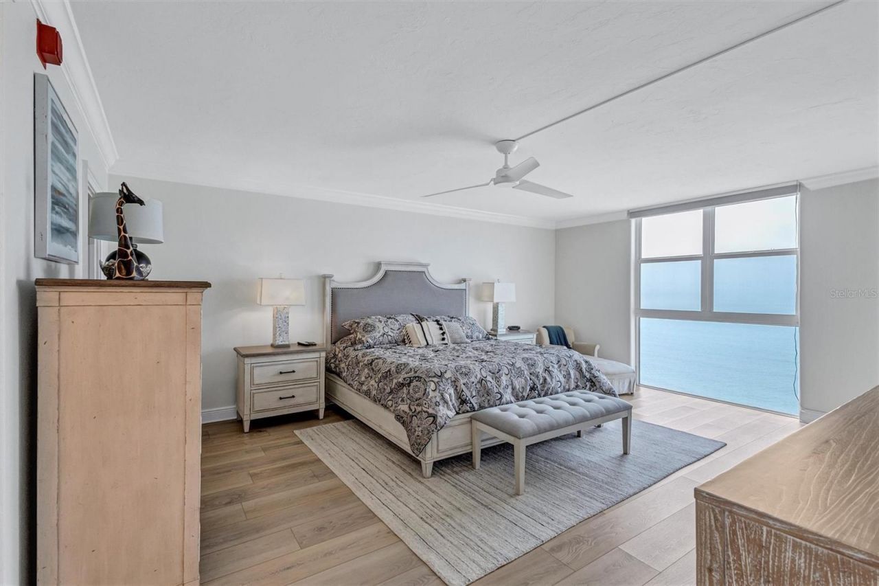 1212 Benjamin Franklin Drive, Unit 1001, Sarasota, FL 34236 Photo