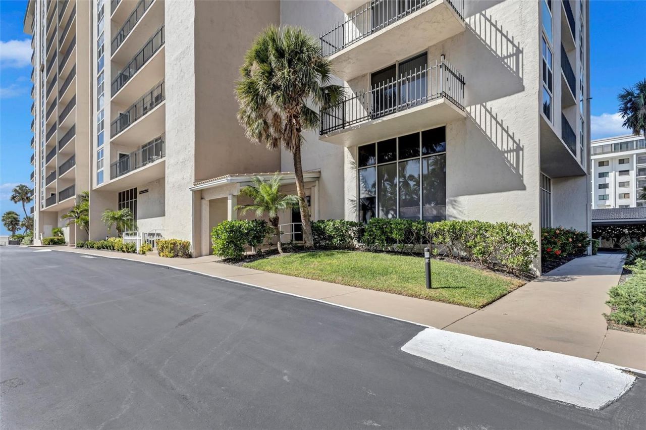 1212 Benjamin Franklin Drive, Unit 1001, Sarasota, FL 34236 Photo