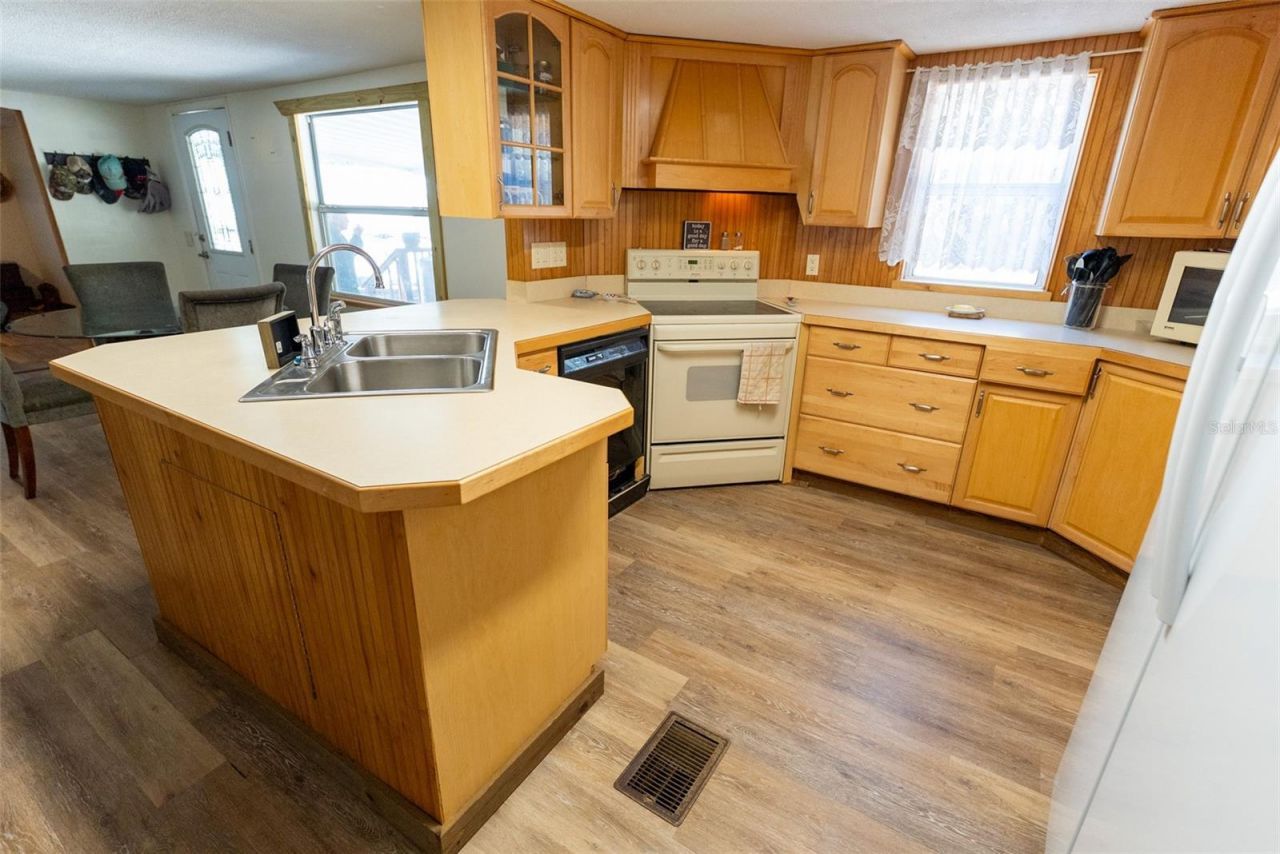 25020 NE 132nd Street, Salt Springs, FL 32134 Photo