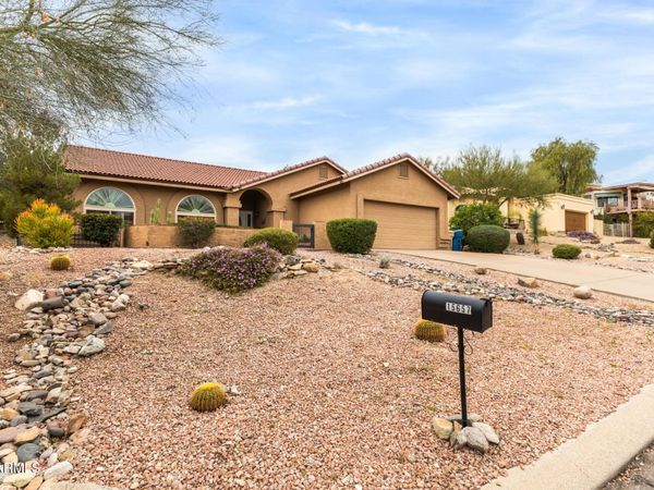 15657 E Chicory Drive, Fountain Hills, AZ 85268