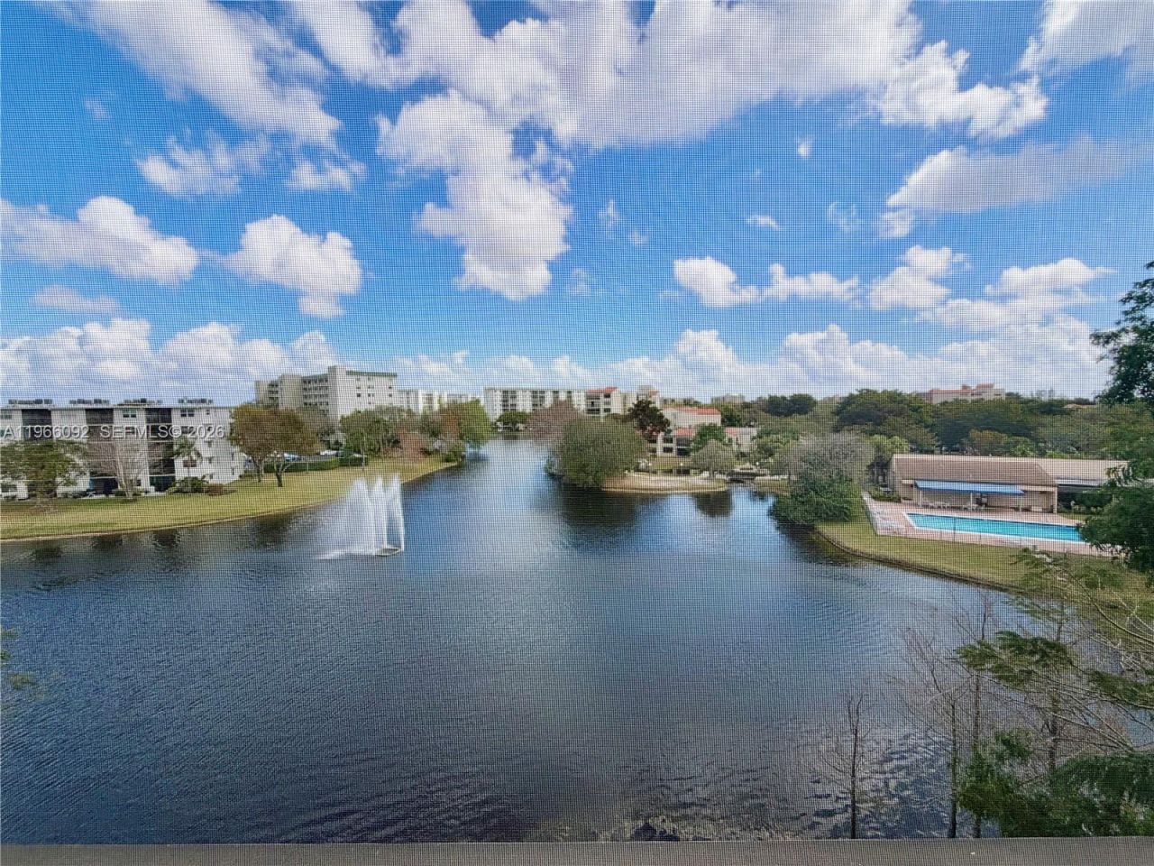 2334 S Cypress Bend Dr , Unit 505, Pompano Beach, FL 33069 Photo