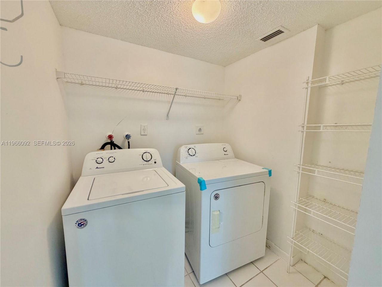 2334 S Cypress Bend Dr , Unit 505, Pompano Beach, FL 33069 Photo