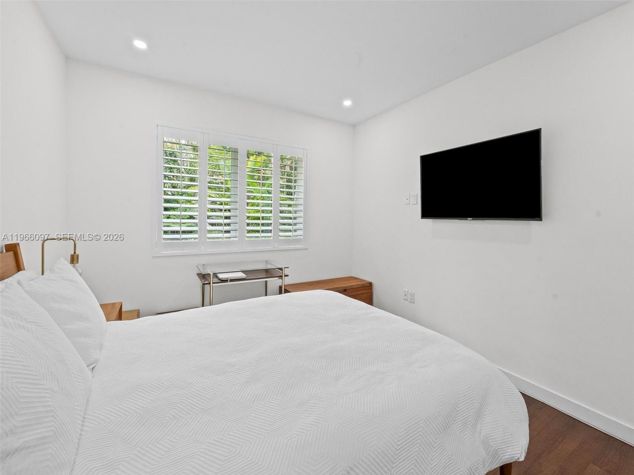 4148 Ventura Ave, Miami, FL 33133 Photo