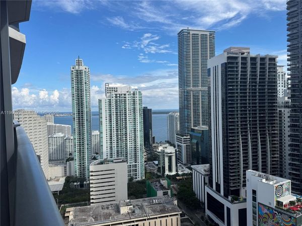 45 SW 9th St, Unit 3404, Miami, FL 33130