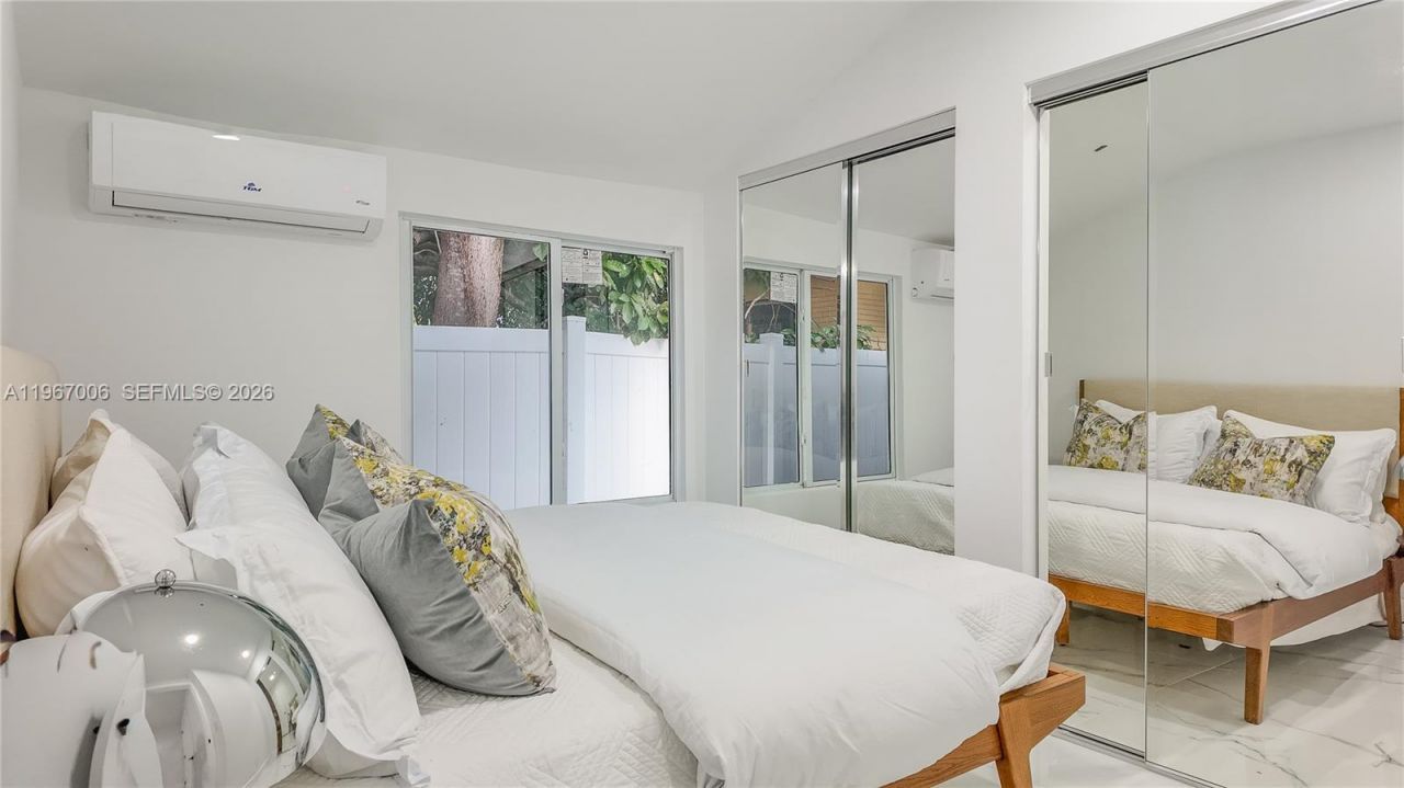 3389 NW 14th Ave, Miami, FL 33142 Photo