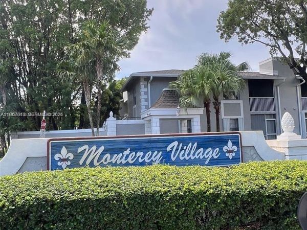 430 NE 210th Cir Ter , Unit 203-3, Miami, FL 33179