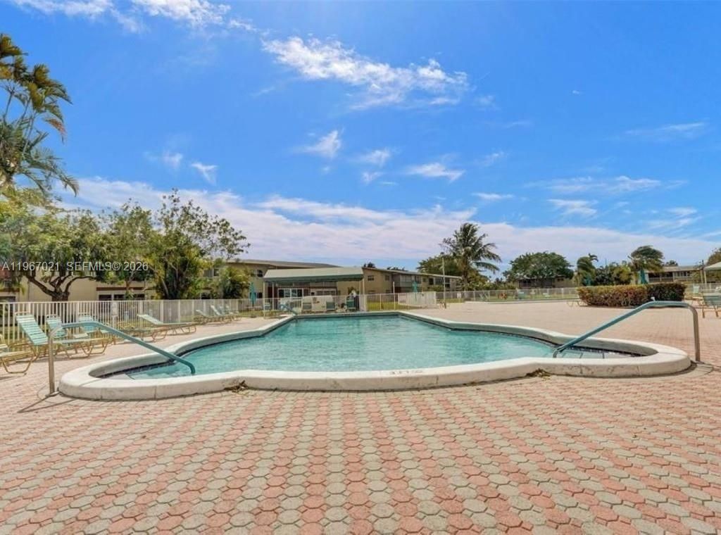 7600 NW 5th Pl, Unit 108, Margate, FL 33063 Photo