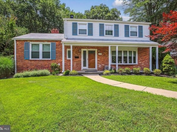11715 STONINGTON PLACE, SILVER SPRING, MD 20902