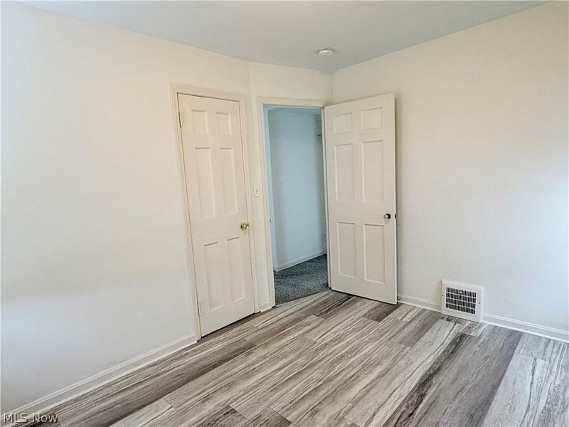 15521 Corkhill Road, Maple Heights, OH 44137 Photo 8