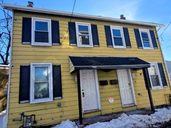 12 Cedar Aly, Unit 1, Phillipsburg, NJ 08865