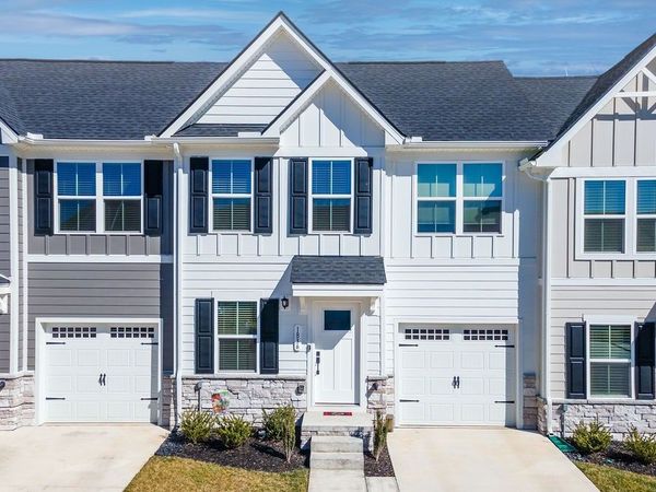 1836 Goldsberry St, Columbia, TN 38401