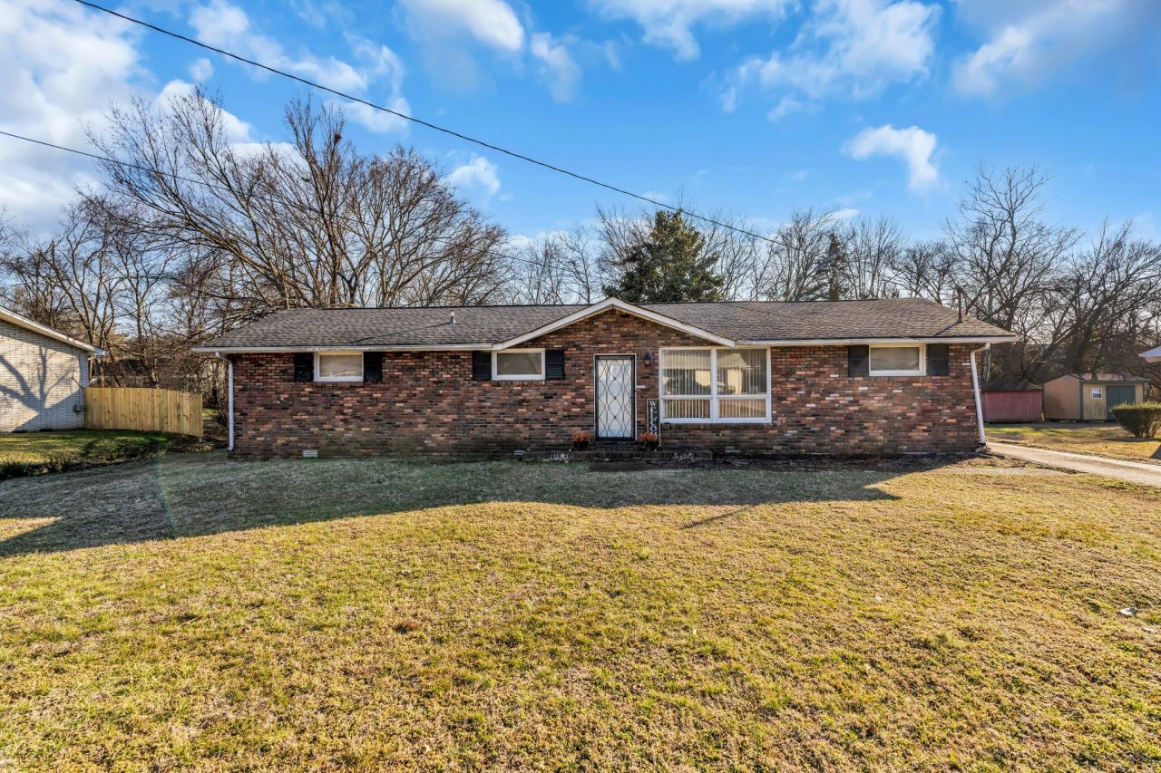156 Oak Valley Dr, Nashville, TN 37207 Main Photo