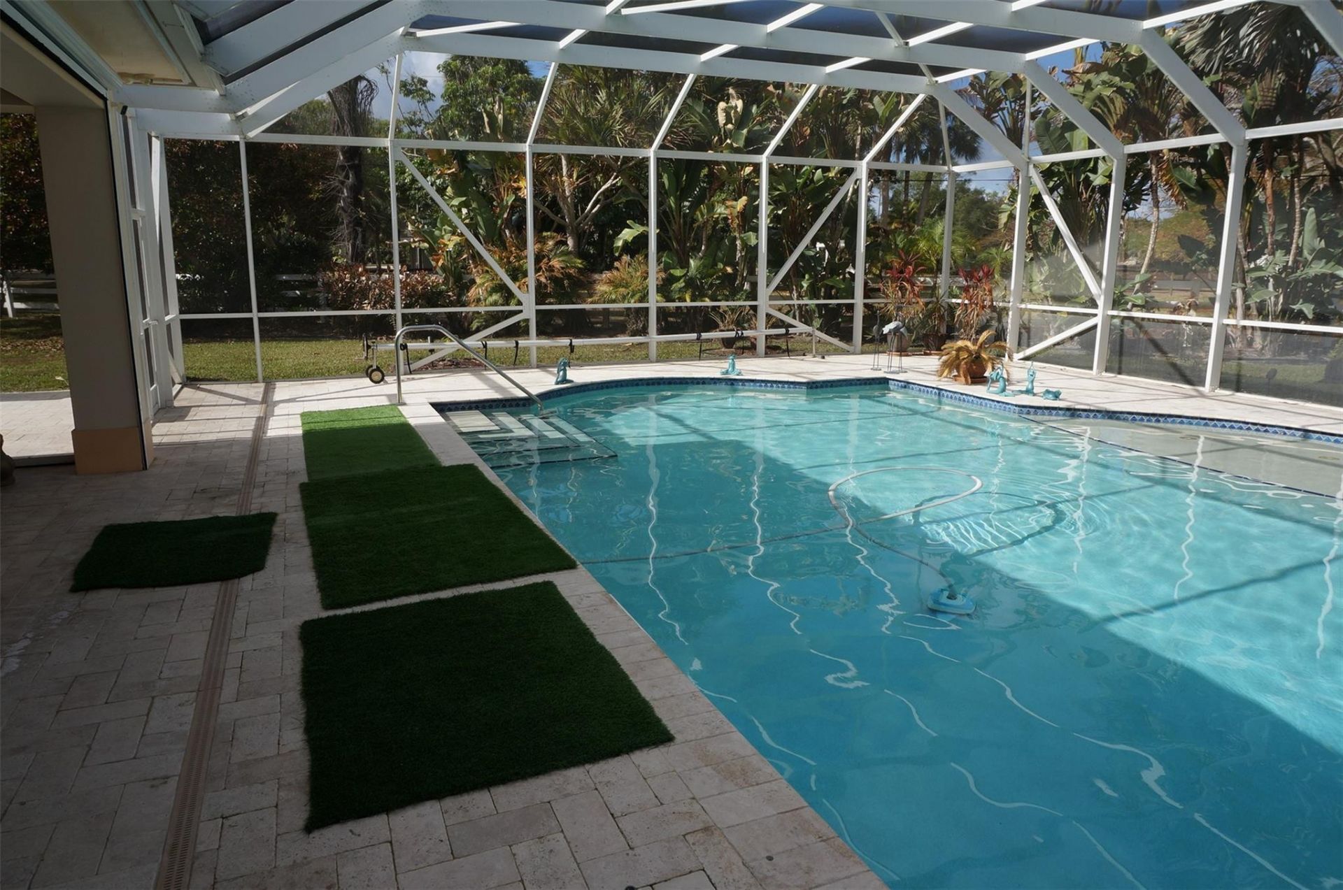 650 E Rambling Drive, Wellington, FL 33414 Photo