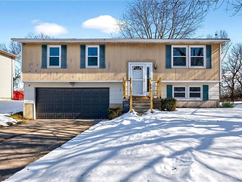 113 Marrett Farm Road, Englewood, OH 45322 Photo 1