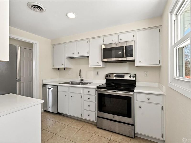 113 Marrett Farm Road, Englewood, OH 45322 Photo 14