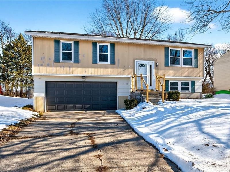 113 Marrett Farm Road, Englewood, OH 45322 Photo 2