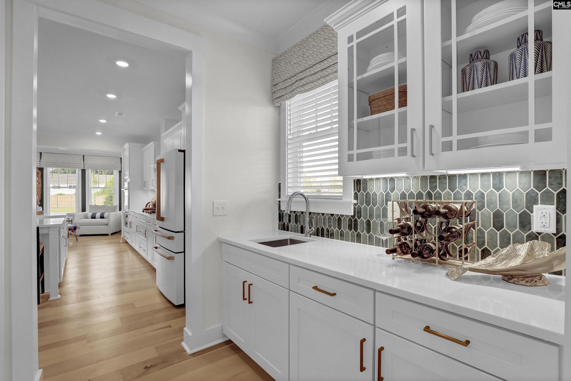 523 Dutton Way Photo 10