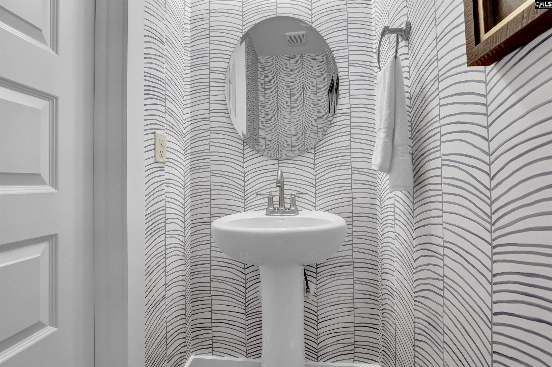 523 Dutton Way Photo 29