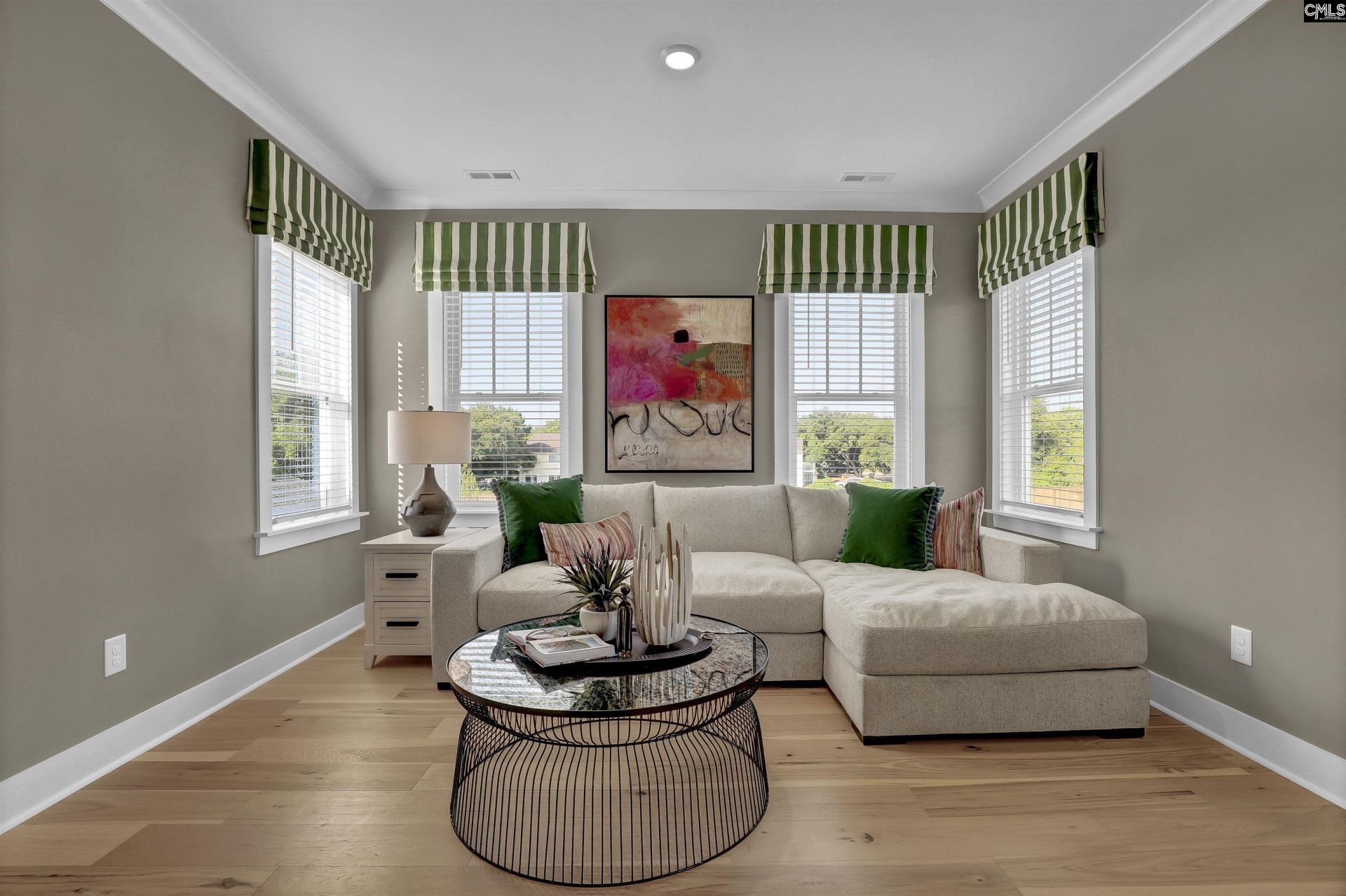 523 Dutton Way Photo 34