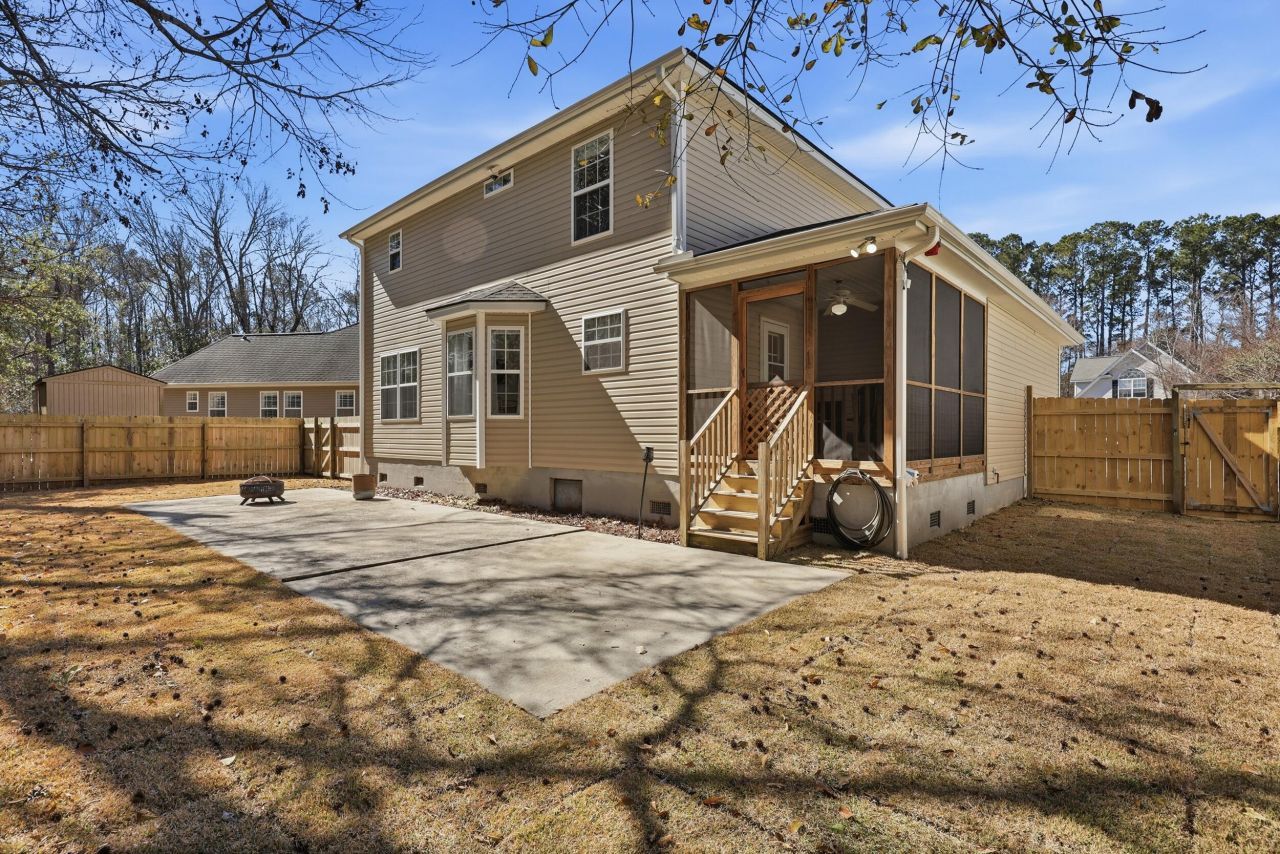 405 Stefan Drive Photo 29