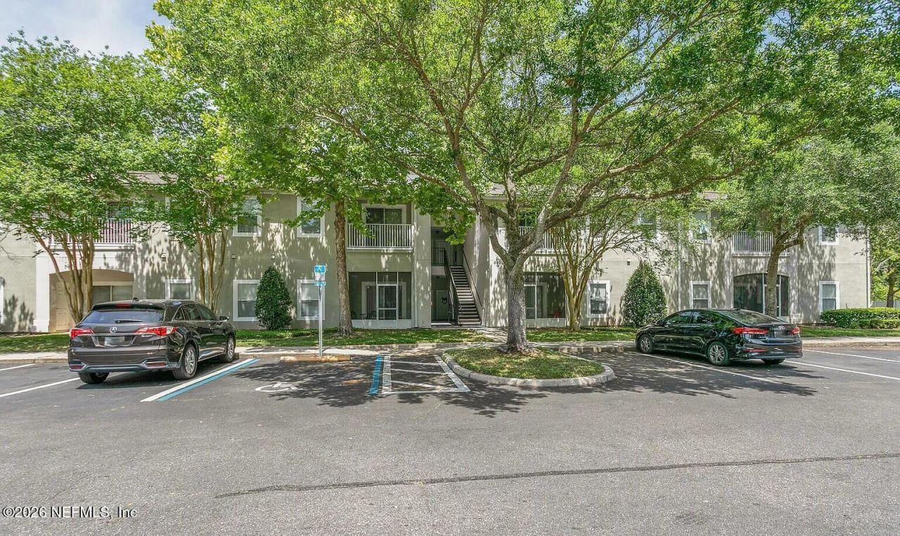 6075 Maggies Circle, Unit 103, Jacksonville, FL 32244 Photo