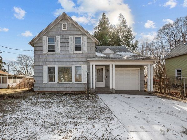 1524 23RD Avenue, Moline, IL 61265