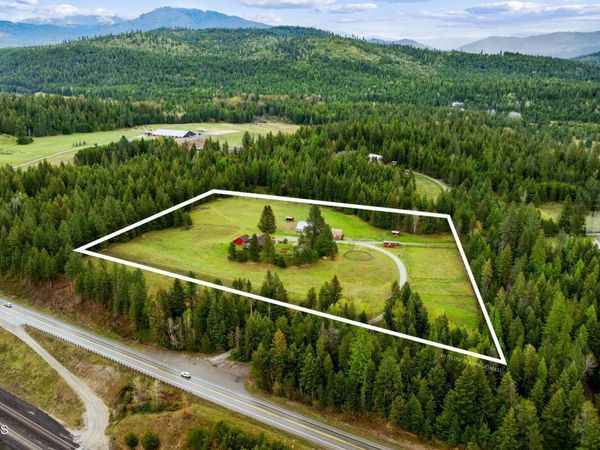 457619 US-95 , Careywood, ID 83809