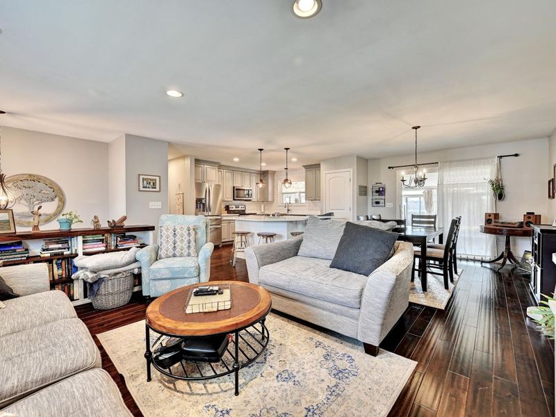 841 Niewahner Drive, Villa Hills, KY 41017 Photo 2