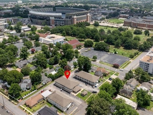 1212 12th Street, Unit 17, Tuscaloosa, AL 35401