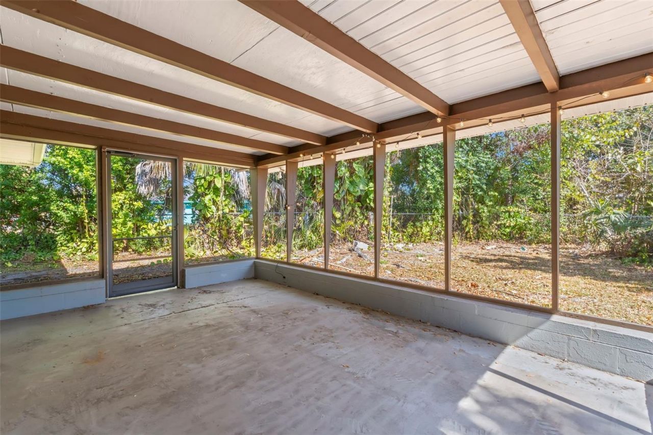 5590 Highland Street S, Saint Petersburg, FL 33705 Photo