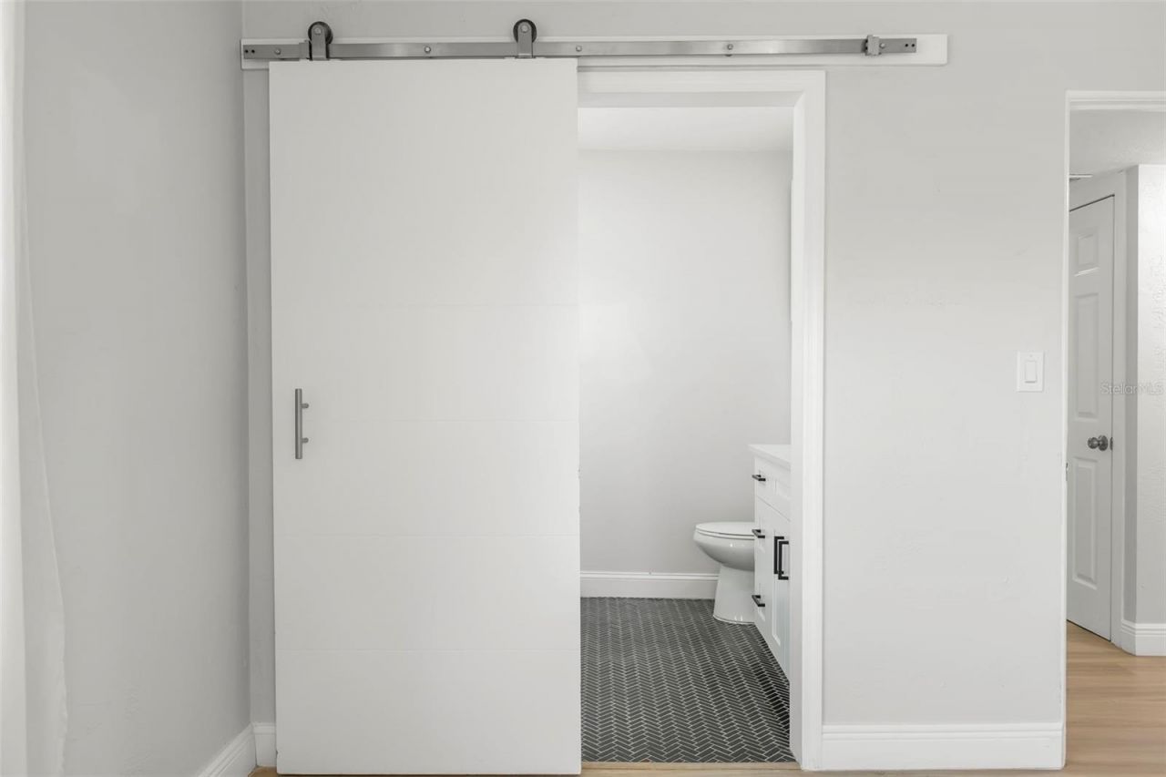 5590 Highland Street S, Saint Petersburg, FL 33705 Photo