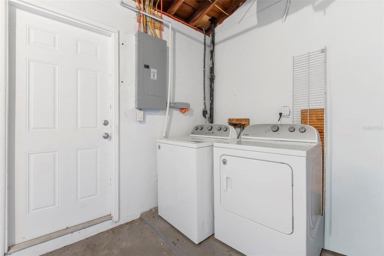 5590 Highland Street S, Saint Petersburg, FL 33705 Photo