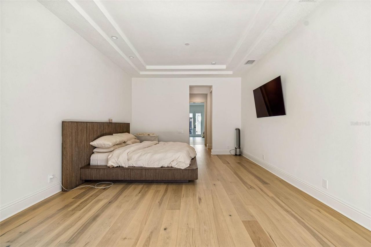 17720 Royal Eagle Lane, Lutz, FL 33549 Photo