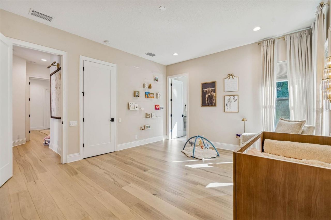 17720 Royal Eagle Lane, Lutz, FL 33549 Photo